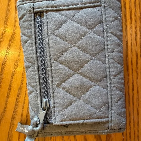 Vera Bradley Quilted Gray Compact Fold Wallet - Picture 4 of 4